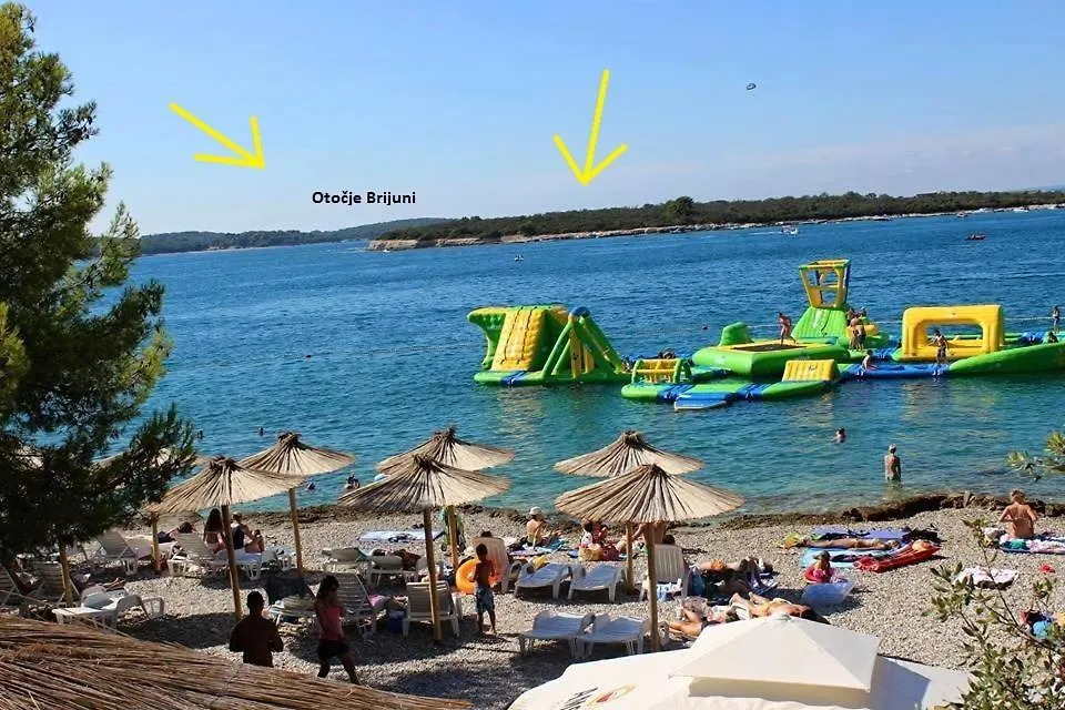 Teo Apartment Pula 0*,  Croatia