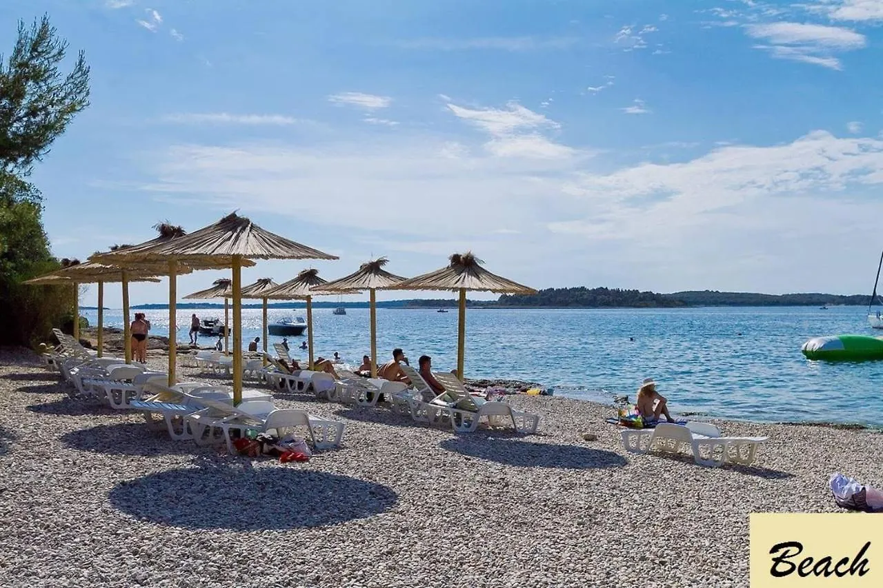 Teo Apartment Pula 0*,  Croatia